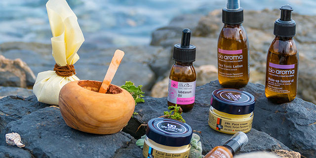 Natural Cosmetics & Traditional Tastes of Crete